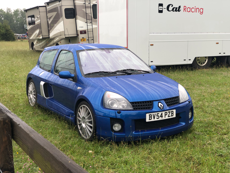 Illustration for article titled The Parking Lot at the Goodwood Festival of Speed Never Disappoints